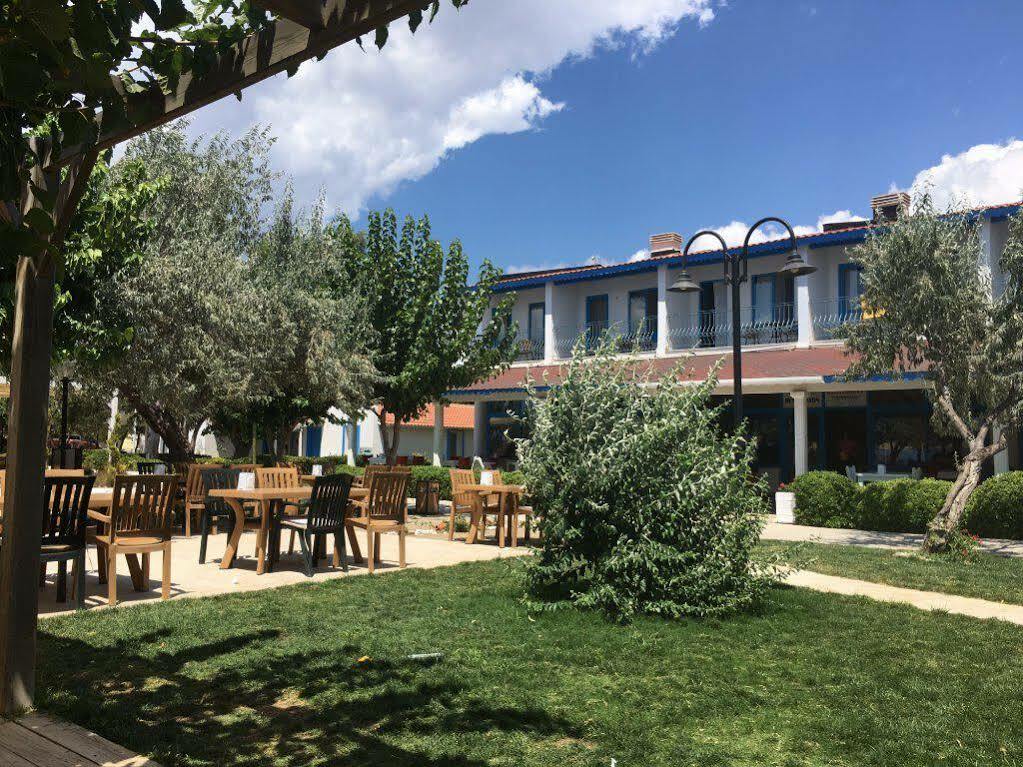 Teos Ormanci Tatil Koyu Hotel Seferihisar Exterior photo